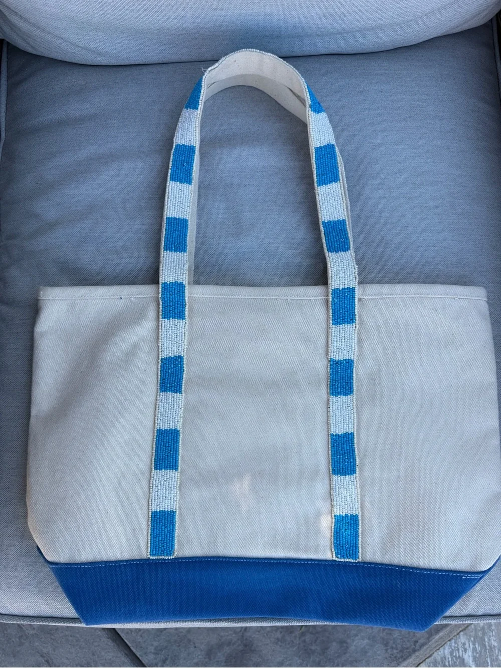 NWT Viral Beaded Cream Tote with Blue and White Trim & Red Beaded Lobster
